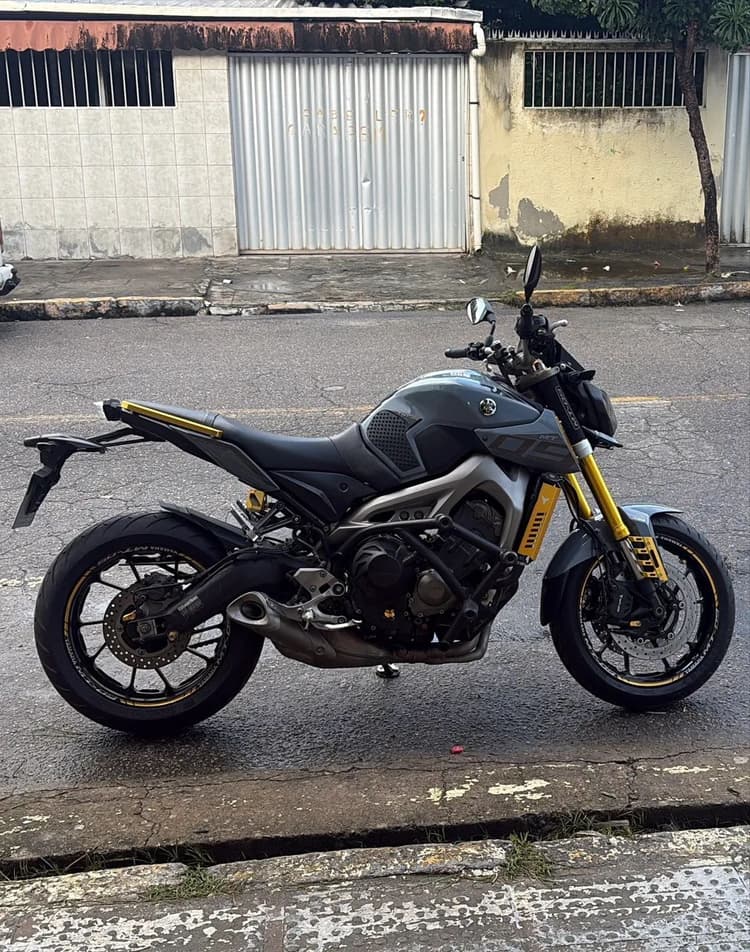 MT 09