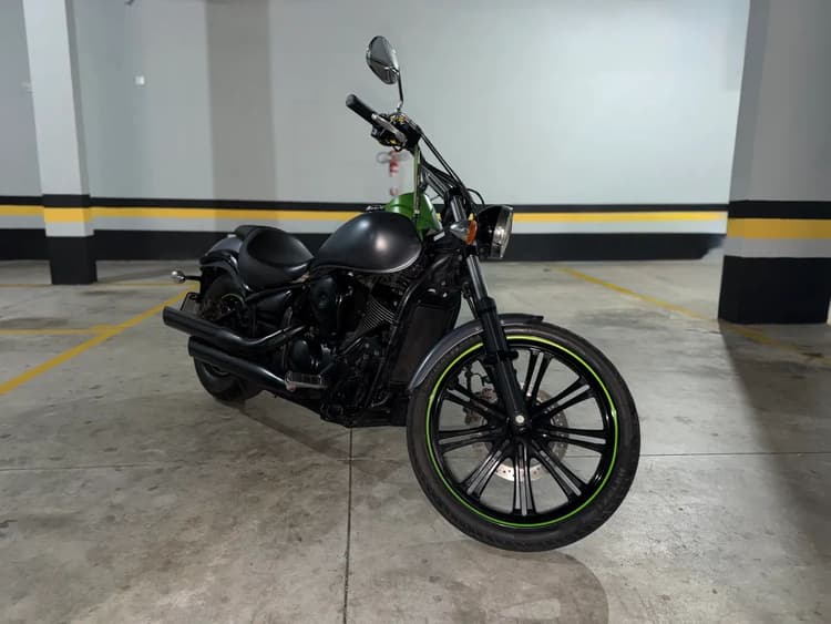 Kawasaki Vulcan 900 Custom 
