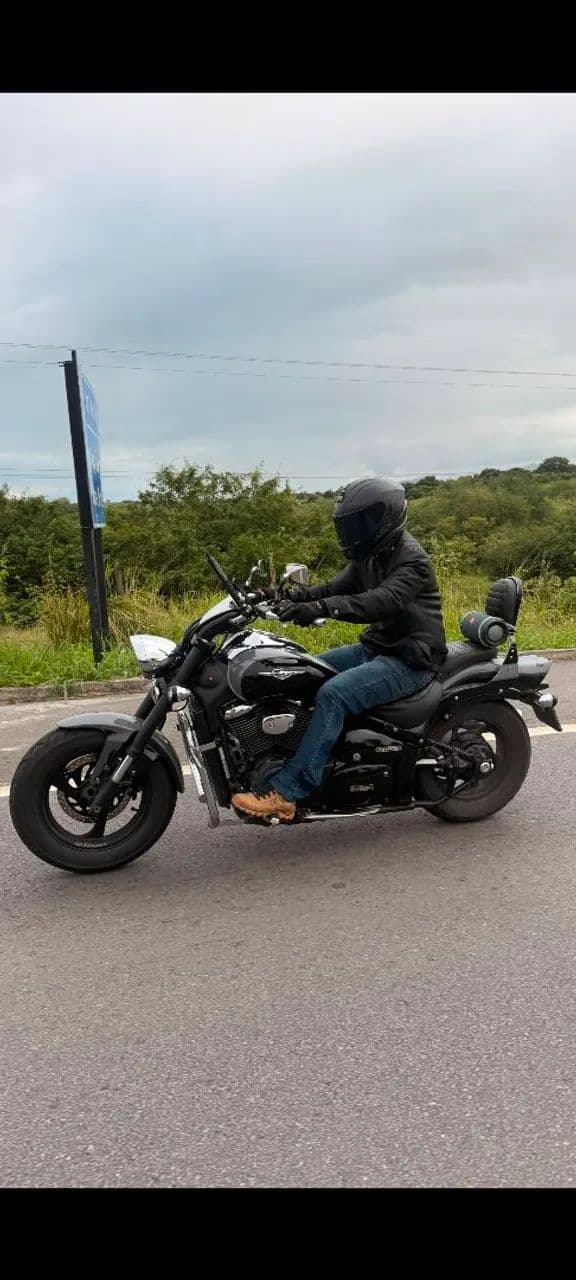 Suzuki Boulevard Impecável 