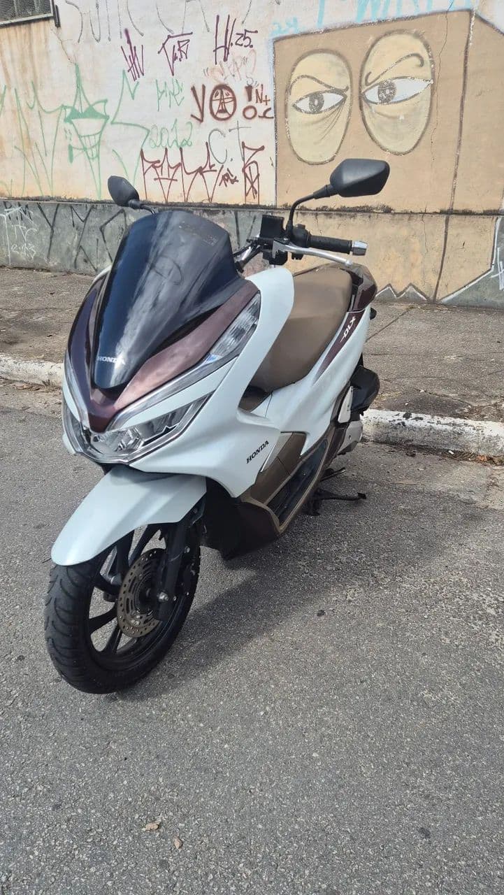 Pcx toda revisada. 