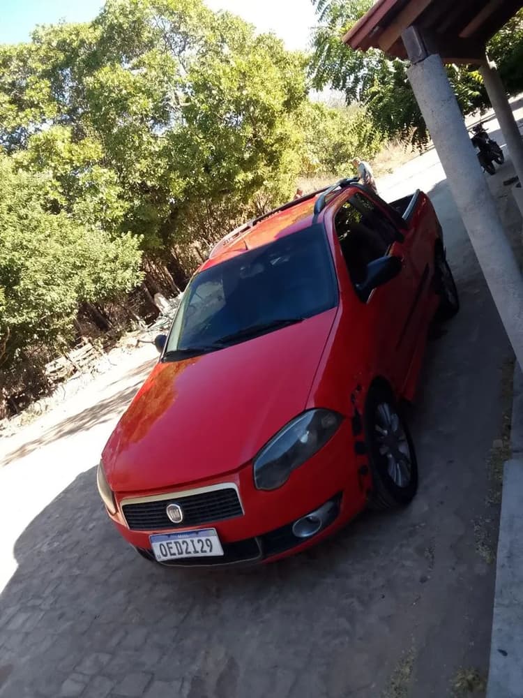 Fiat Strada Sporting 1.8 Flex 16V CE 2012