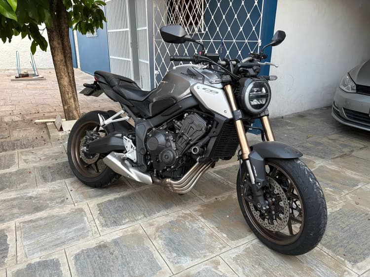 Honda CB650R 2021