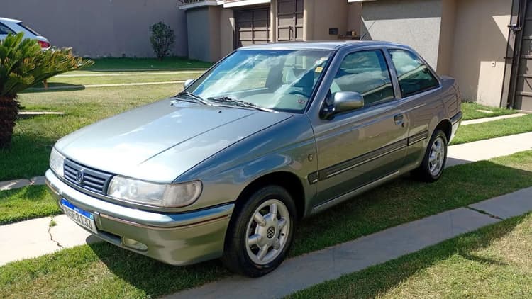 Volkswagen Logus Wolfsburg Edition 2000i (álcool) 1995