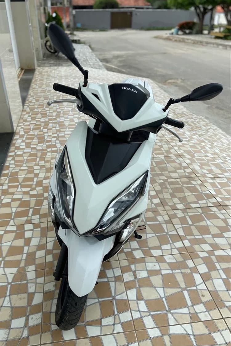 Honda Elite 125