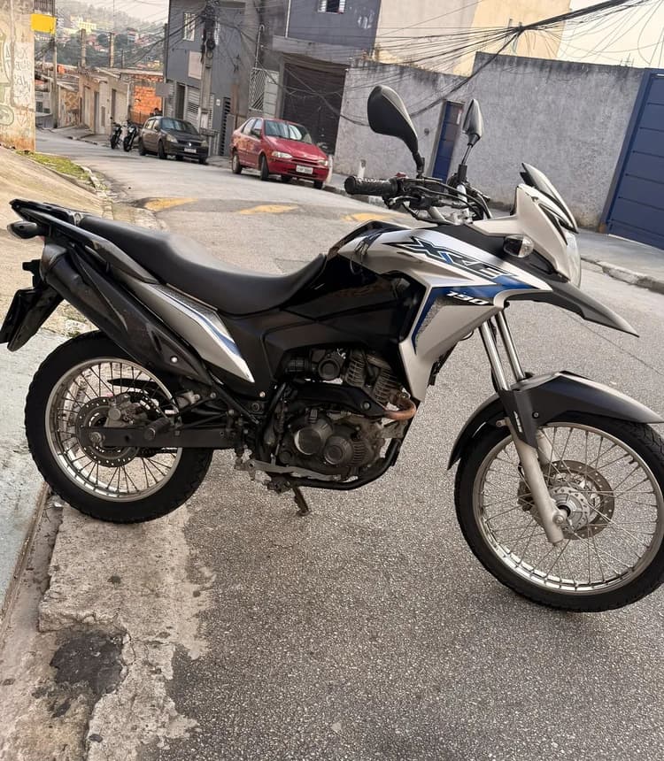 XRE 190