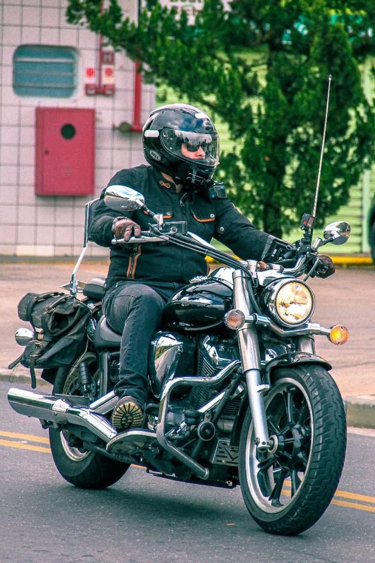 XVS Midnightstar 950