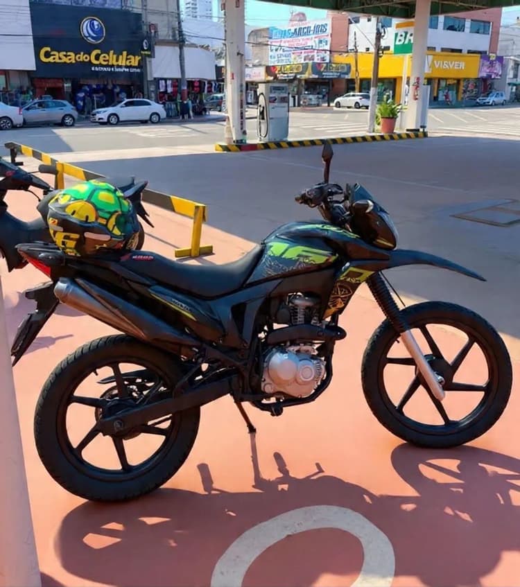 Moto De procedência 