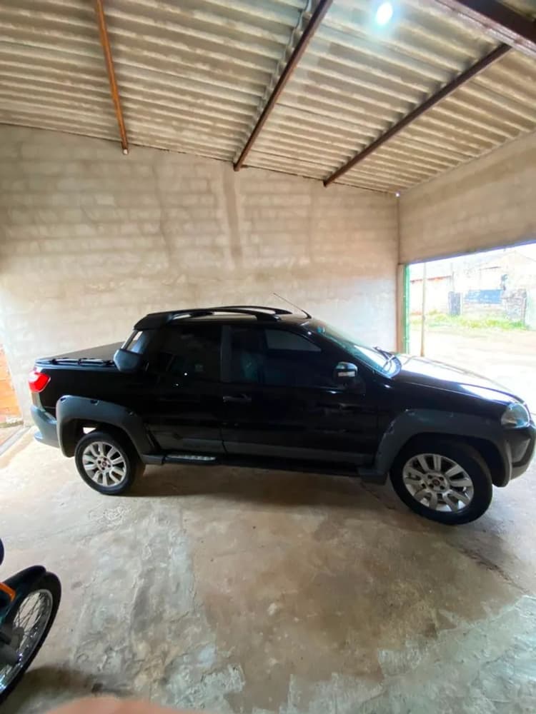 Fiat Strada Adventure Ext. 1.8 Dual. Flex CD 2016