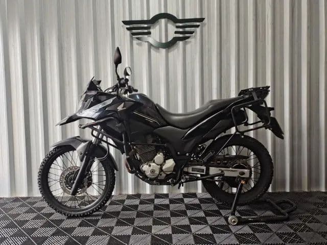 XRE 300