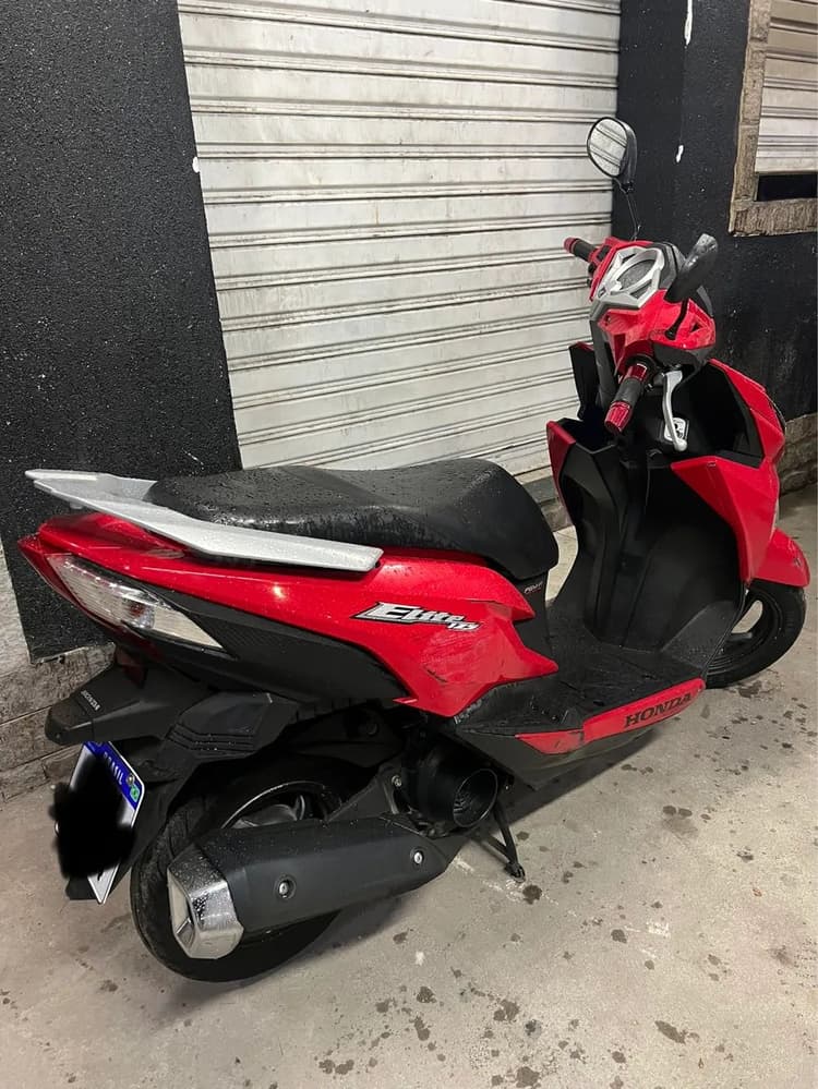 Honda elite 