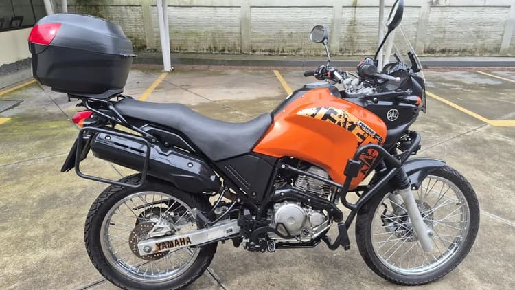 Tenere 250 