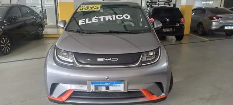 BYD Dolphin EV (Elétrico) 2024