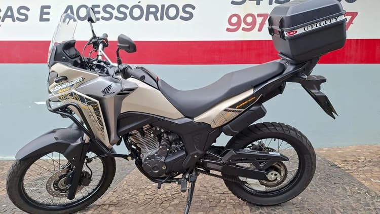 SAHARA NOVA COM BAIXA QUILOMETRAGEM 