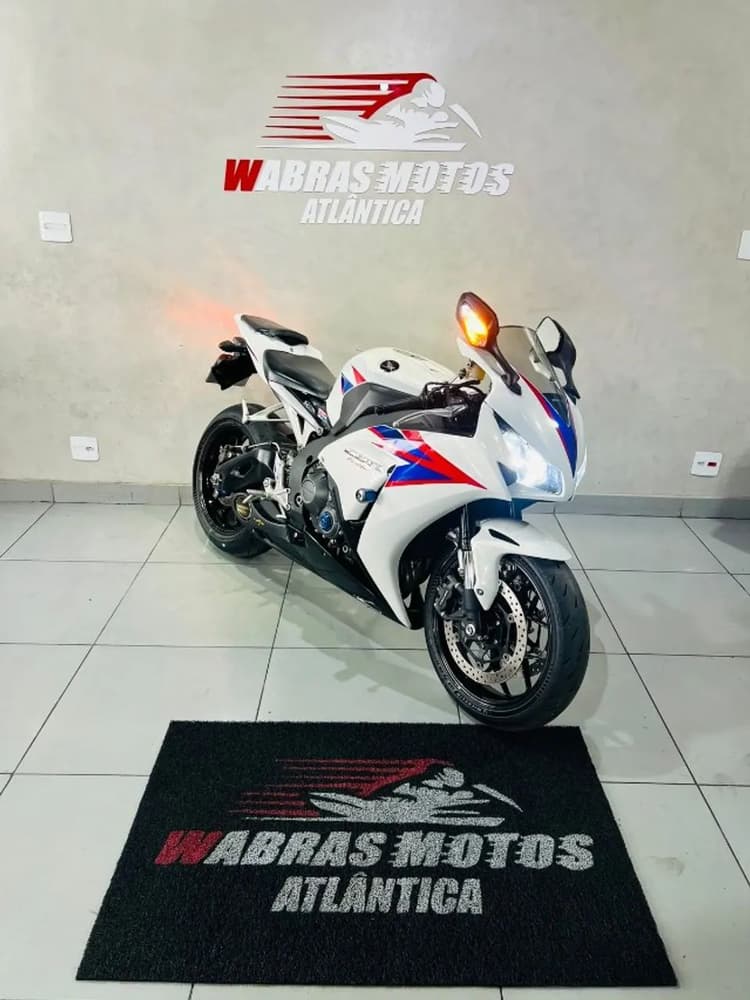 CBR 1000RR FIREBLADE