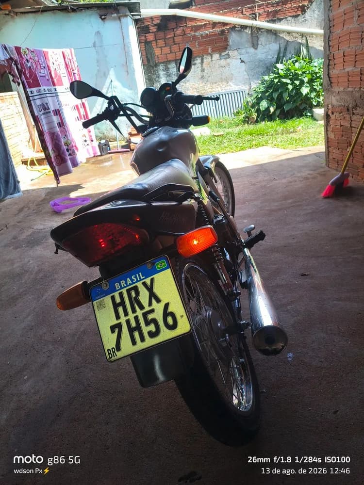 Vendo Titan 125 ano 2000 