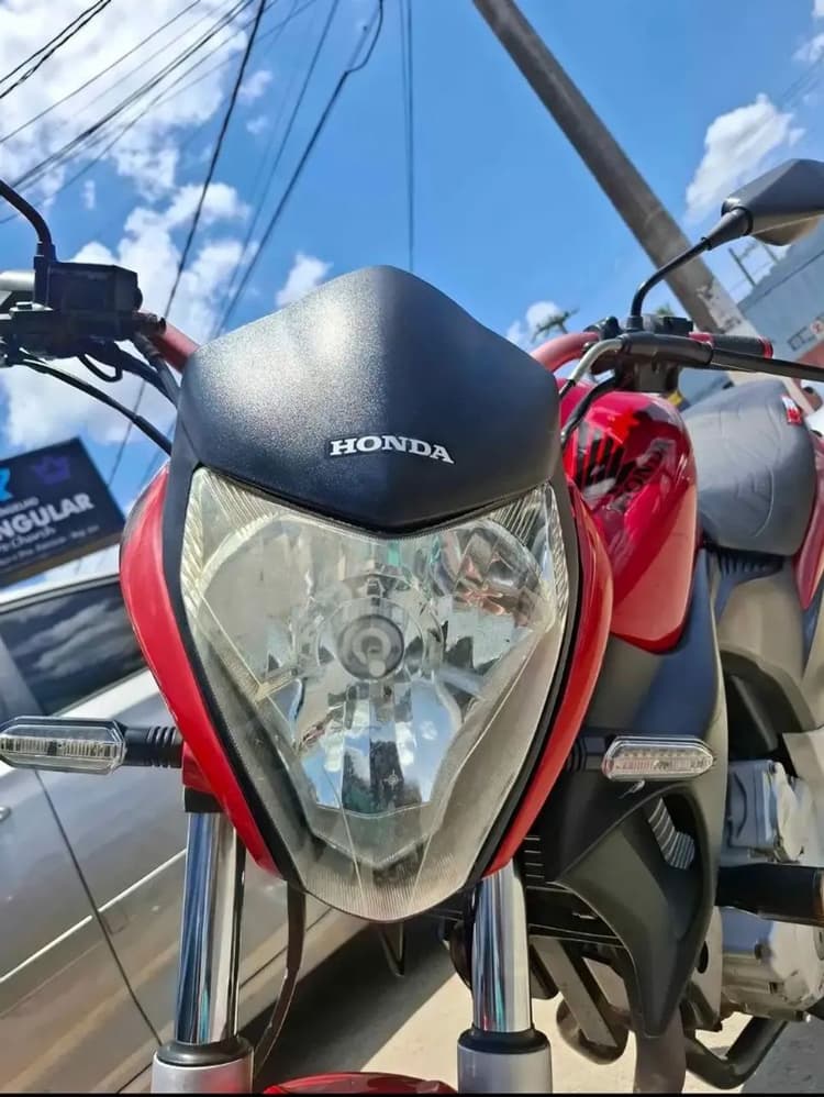 Cb 300