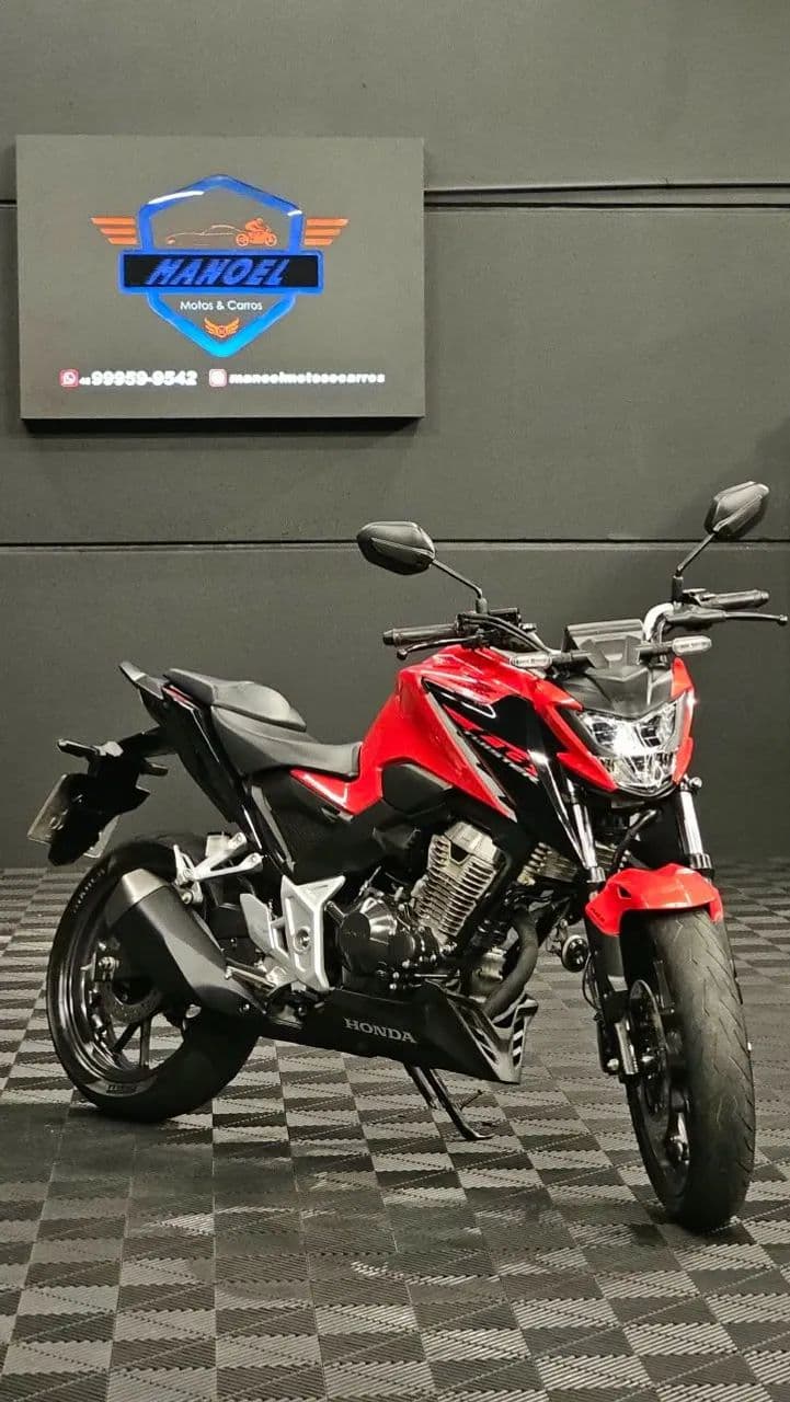 CB 300F Twister Flex