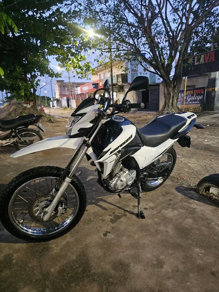 Bros 2022 muito nova