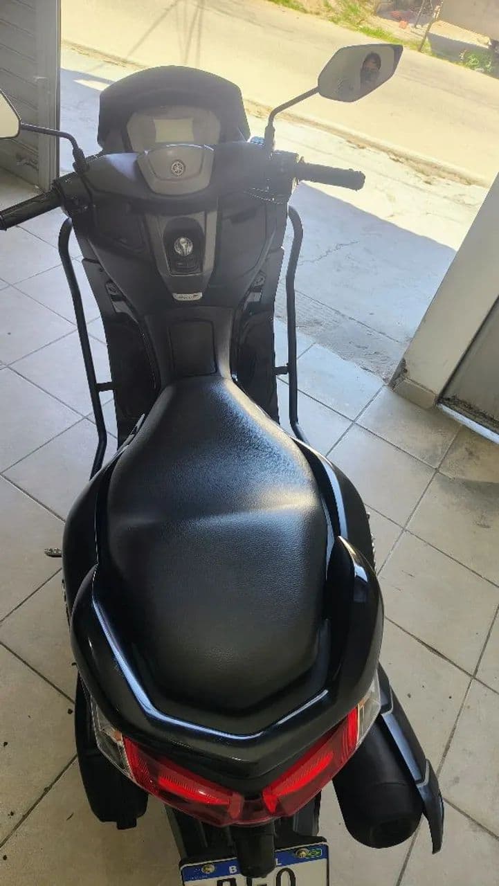 Moto nmax 2021 