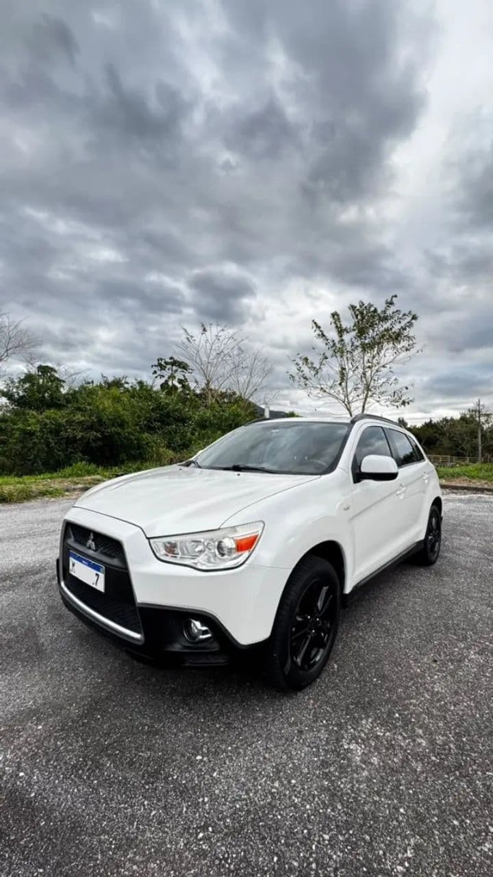 Mitsubishi ASX 2.0 16V 160cv Aut. 2012