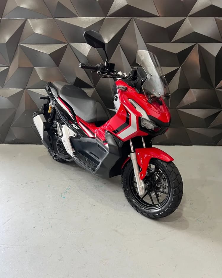 ADV 150