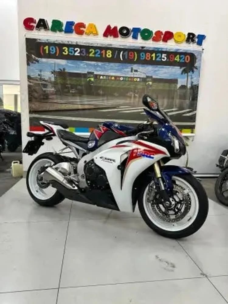 HONDA CBR 1000RR