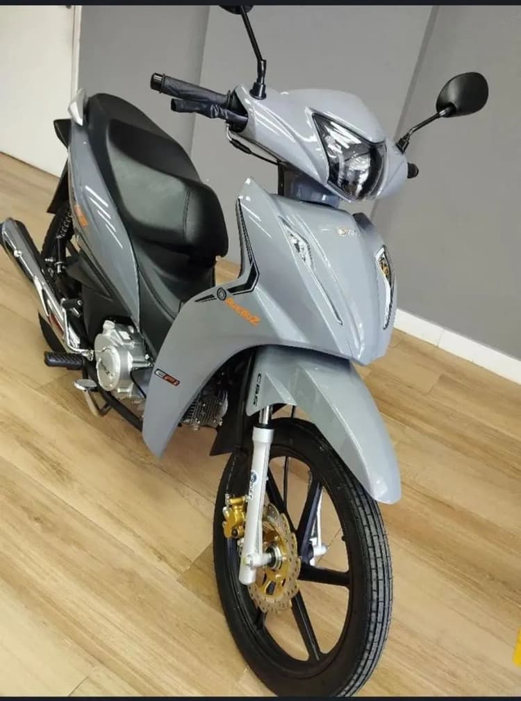 AZ 125 COM ZERO DE ENTRADA 