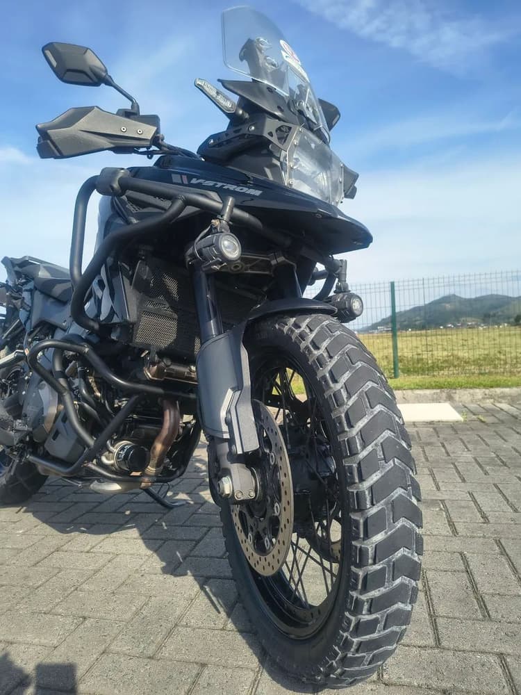 Vendo Suzuki V-stron DL 1050xt