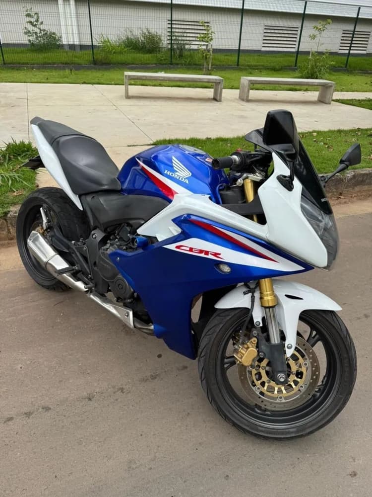 CBR 600 F