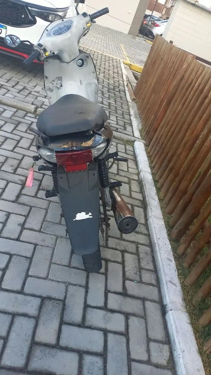 Moto nazxx 