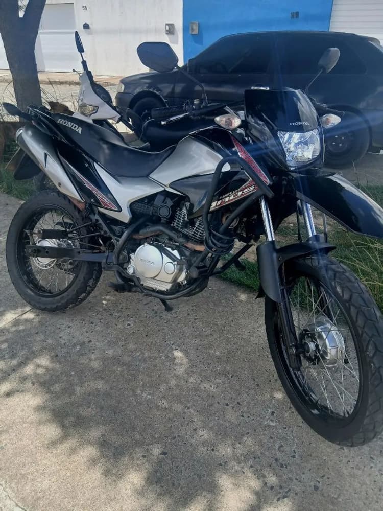 Nxr Bros 150 es