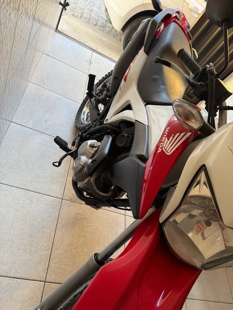 Bros 160 