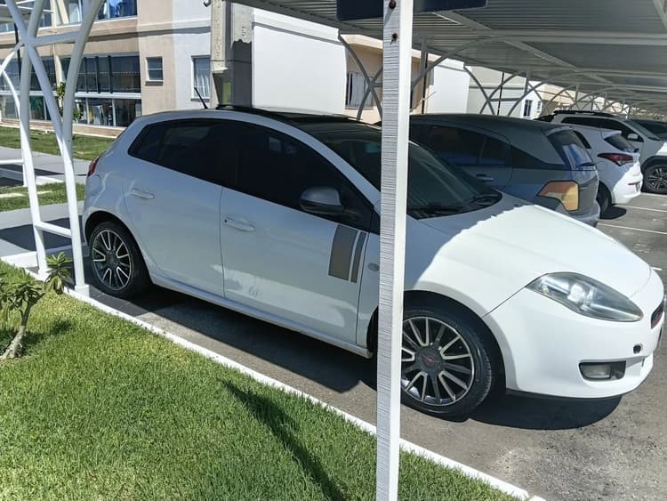 Fiat Bravo Sporting 1.8 Flex 16V 5P 2013