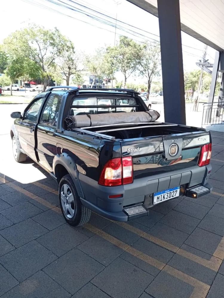 Fiat Strada Working 1.4 MPI Fire Flex 8V CD 2011