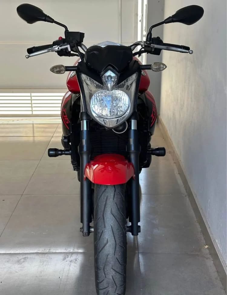 Vendo xj6 2011 