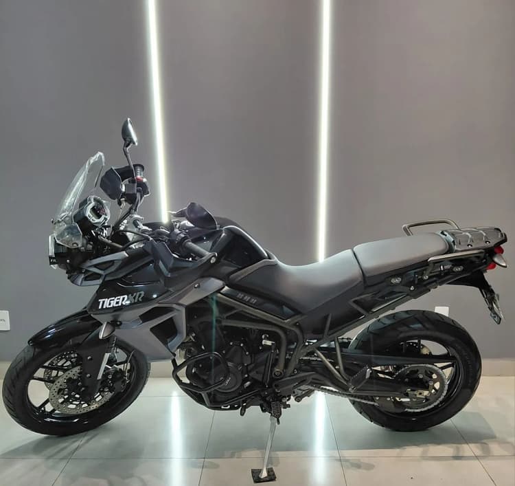 Tiger xr 800 ano 2017