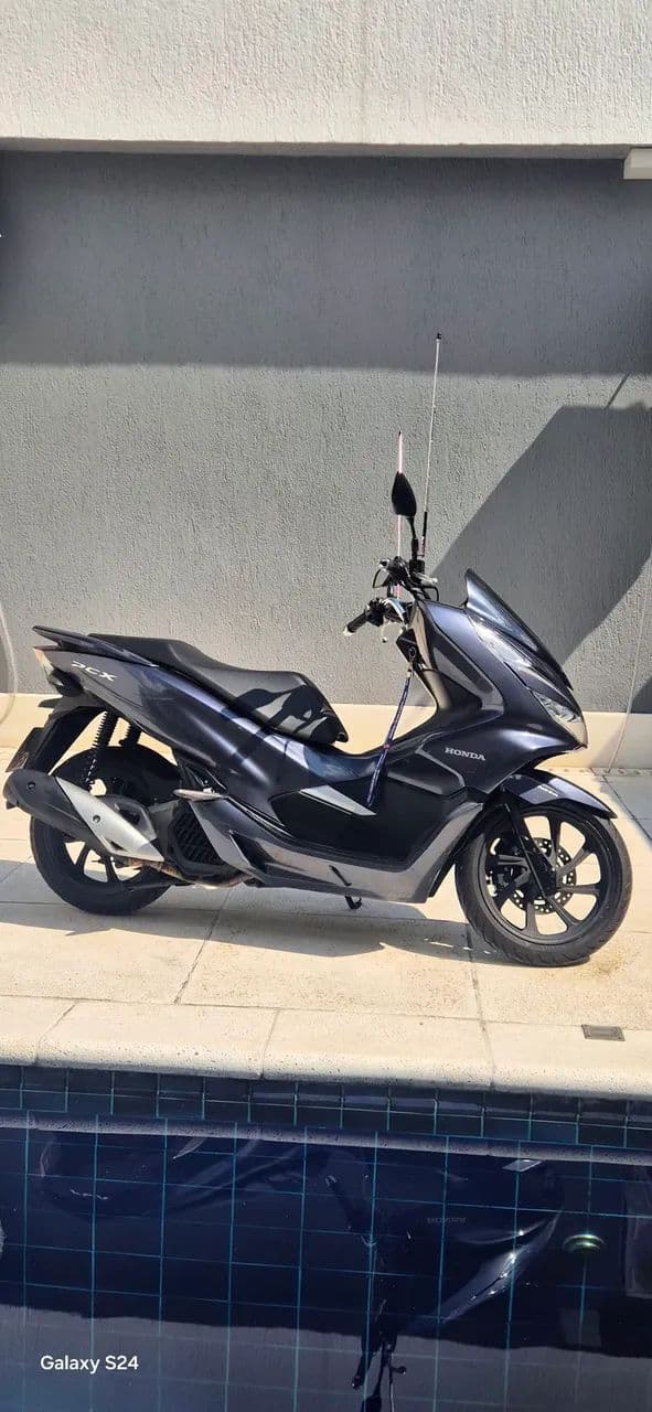 Honda pcx 2021
