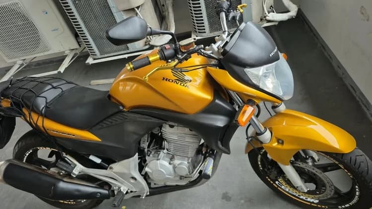 Vende cb300 2011 