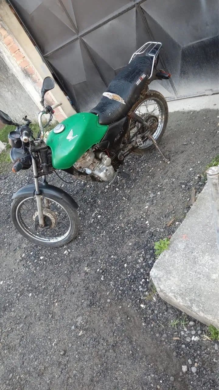 Titan 125 