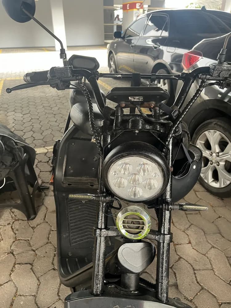VENDO SCOOTER ELETRICA 