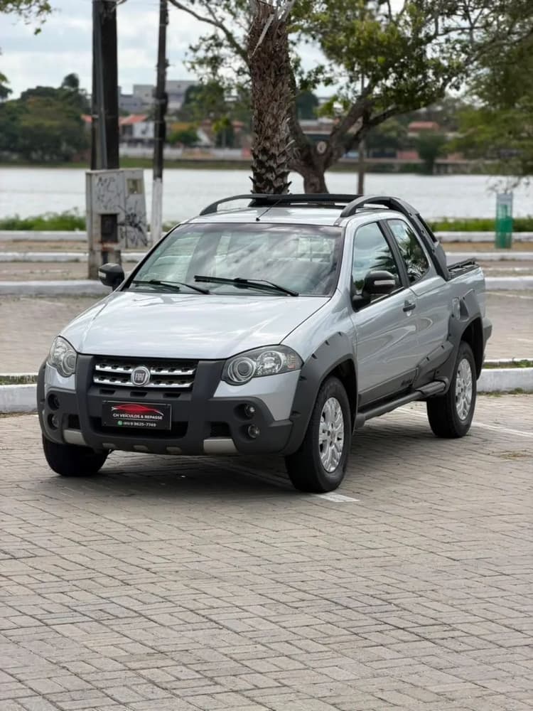 Fiat Strada Adventure1.8/ 1.8 Locker Flex CD 2012