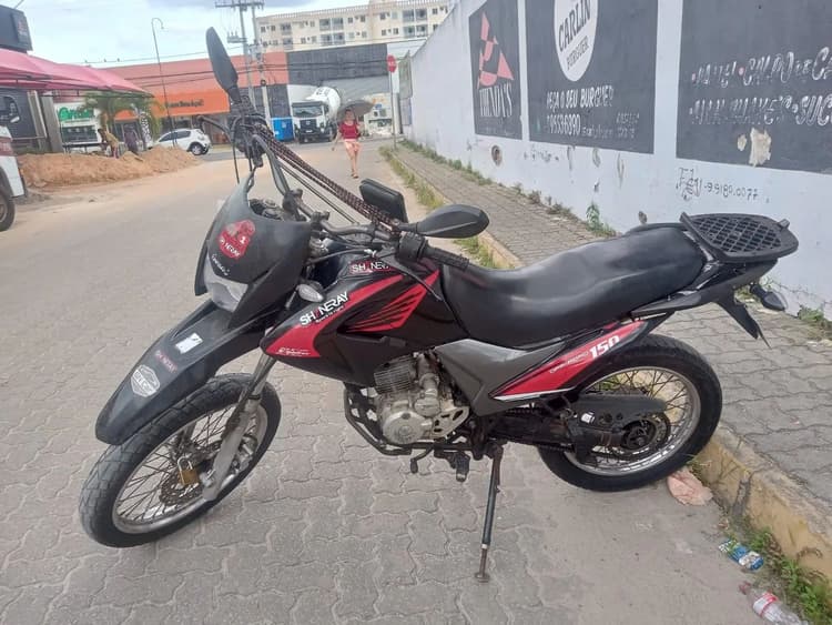 Shineray gy Explorer preta 