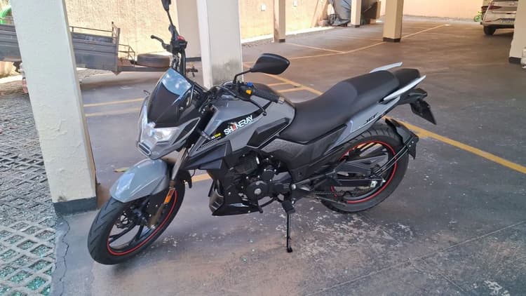 VENDO MOTO NOVA 