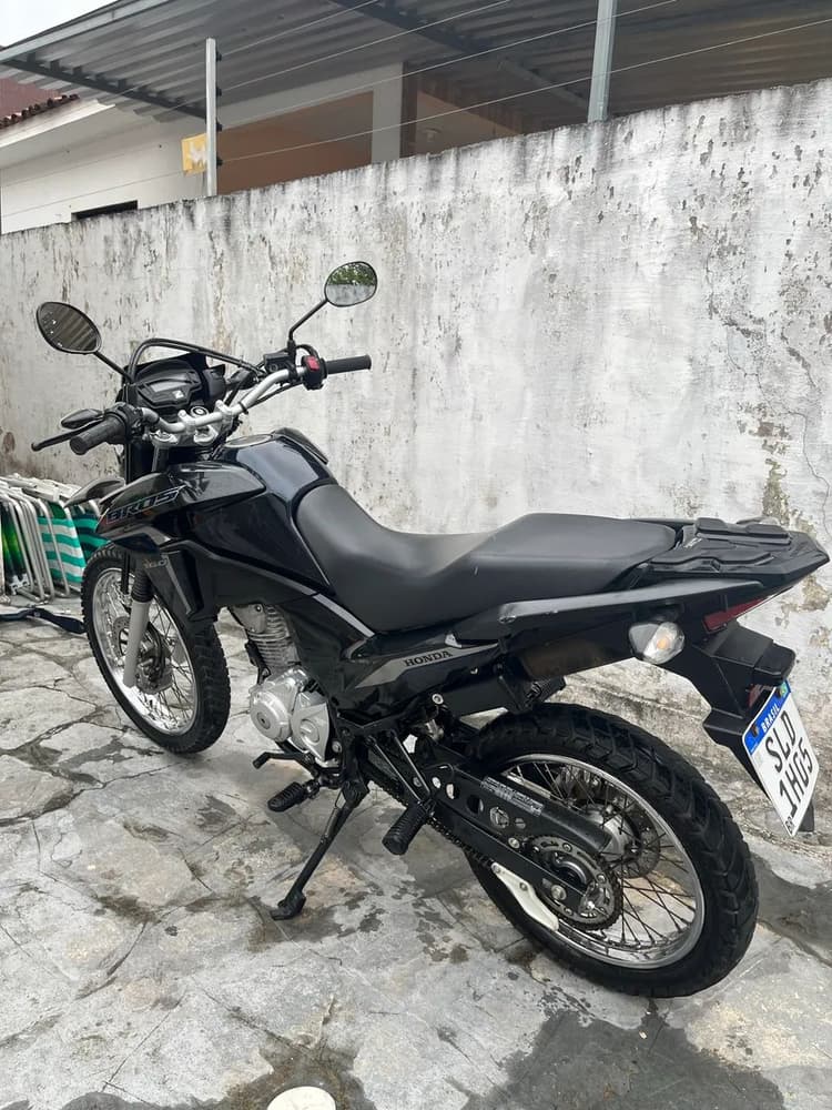 BROS 2024 NOVA COM IPVA E EMPLACAMENTO PAGO