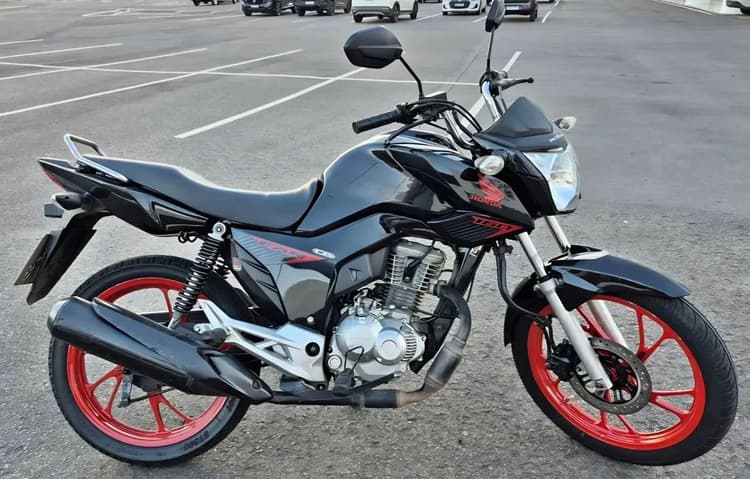 TROCO POR CARRO DO MESMO VALOR E DO MEU INTERESSE,  