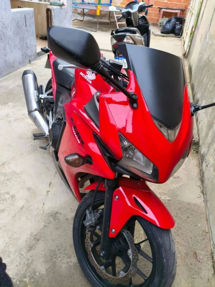 CBR 500r 
