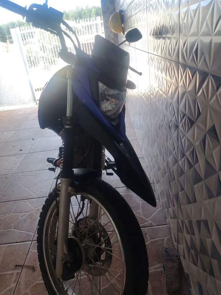Crosser 160