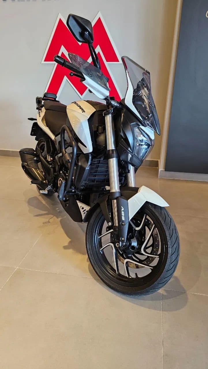 Bajaj Dominar 400 2025