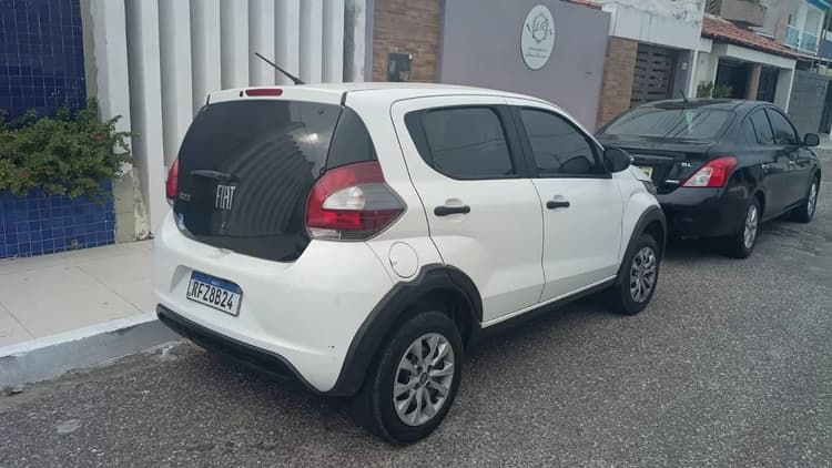 Fiat Mobi Like 1.0 Fire Flex 5P. 2021