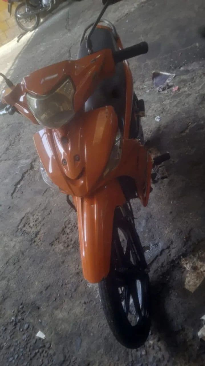 Crypton 115 ED partida pedal e elétrica 